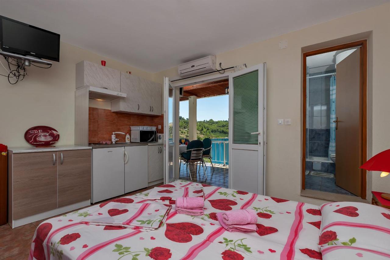 Apartment Milena *